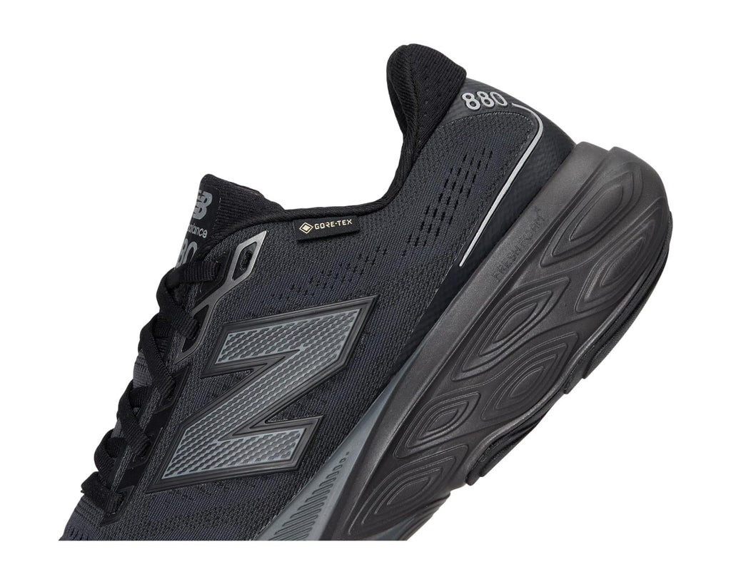 Men's New Balance Fresh Foam X 880 v15 GORE-TEX® Black/Castlerock/Silver Metallic